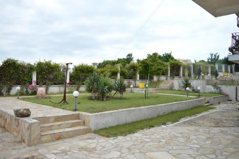 Menada Green Hills Apartments Sozopol Exterior foto